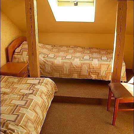 Vana Postimaja Accommodation Suure-Jaani Exterior photo